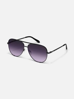 Quay Australia High Key Extra Large 
Black Frame / Black Purple Lens